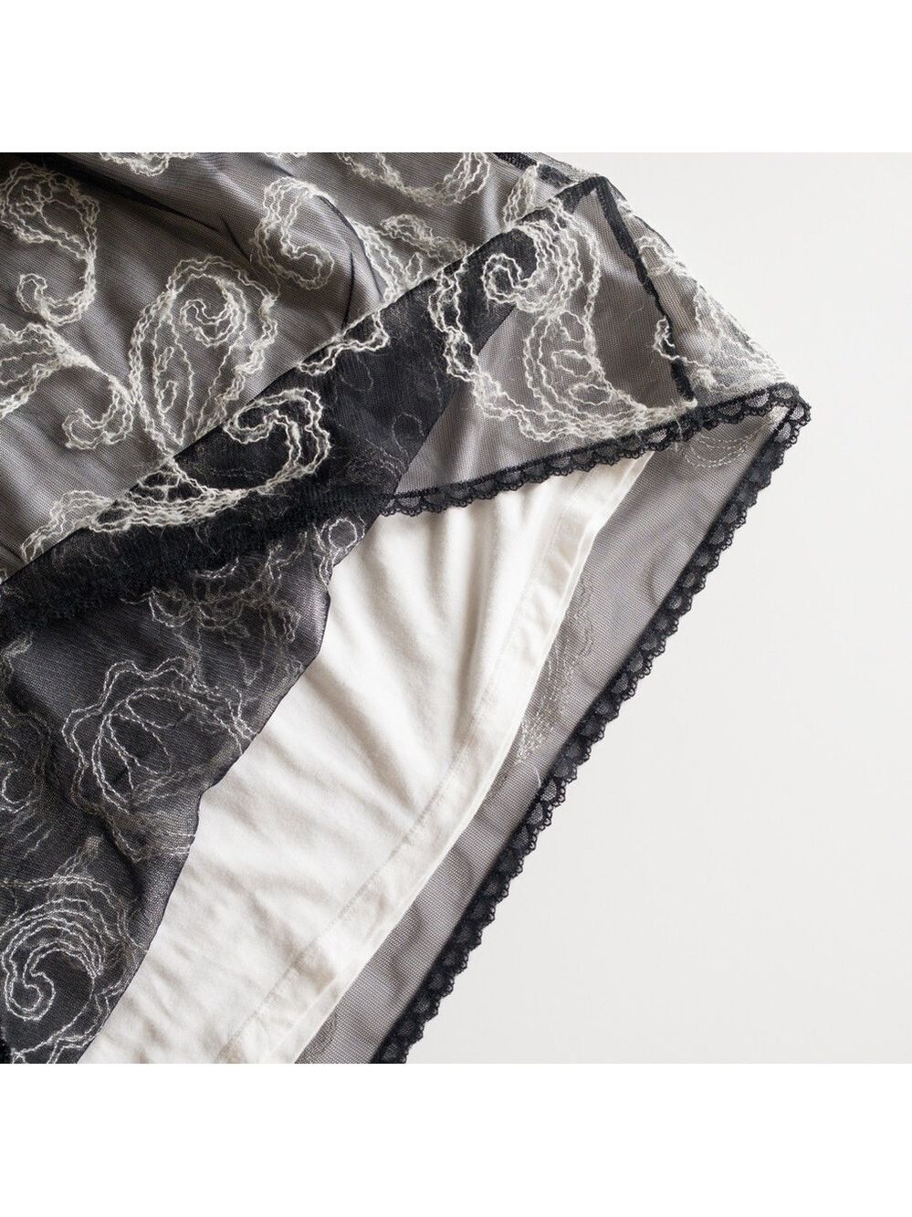 Elisa Cavaletti Black White Floral Embroidered Sheer Net Mesh Dress Size Large - Picture 7 of 10